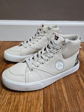 Airwalk High Top Skate Sneakers Cream Off White Leopard Animal Print Women 7 EUC